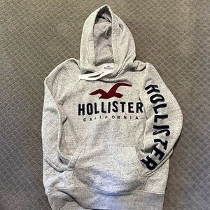 Hollister Heather gray sweatshirt